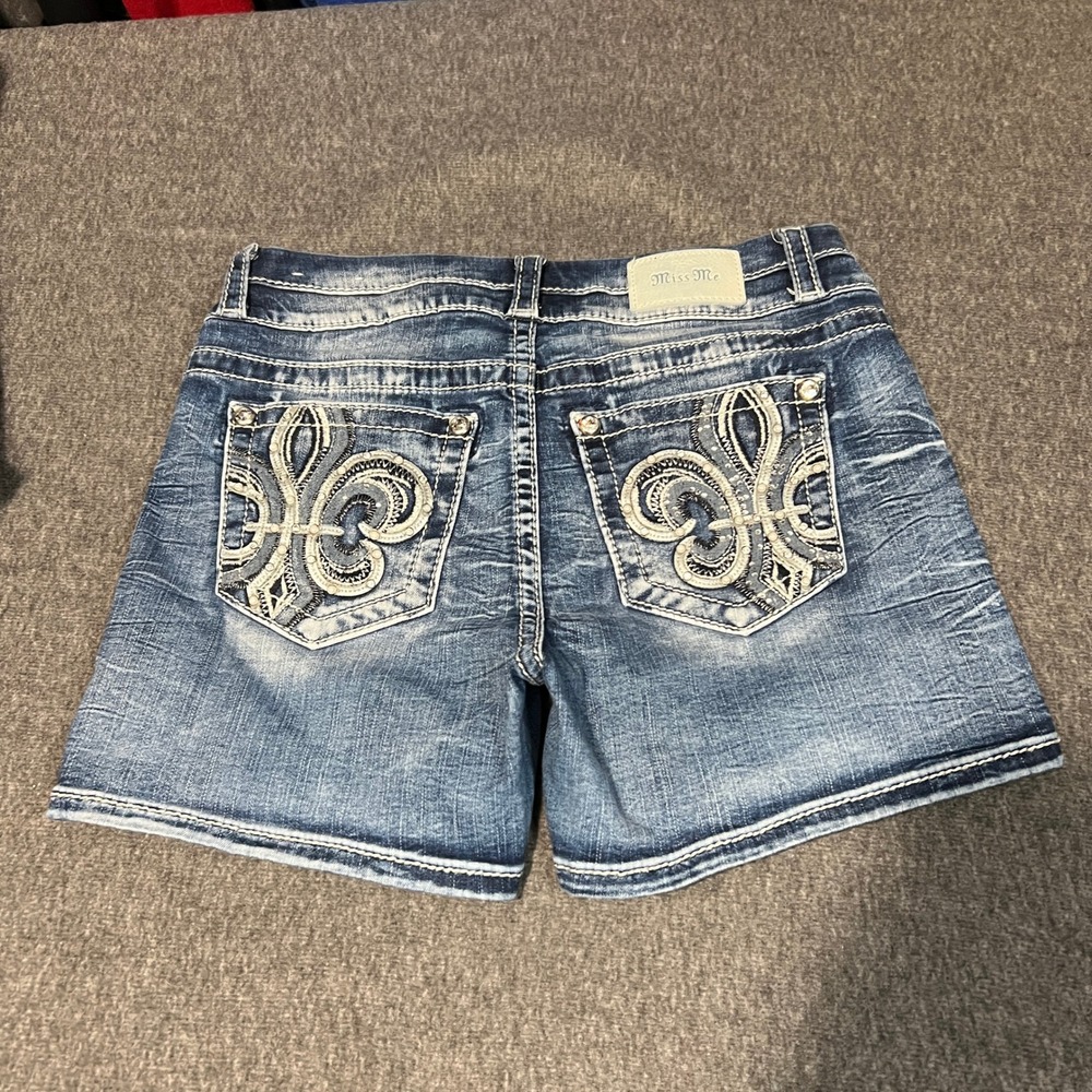 Miss Me Mid Rise Denim Shorts Fleur De Lis Rhinestone JP7303H Blue W29